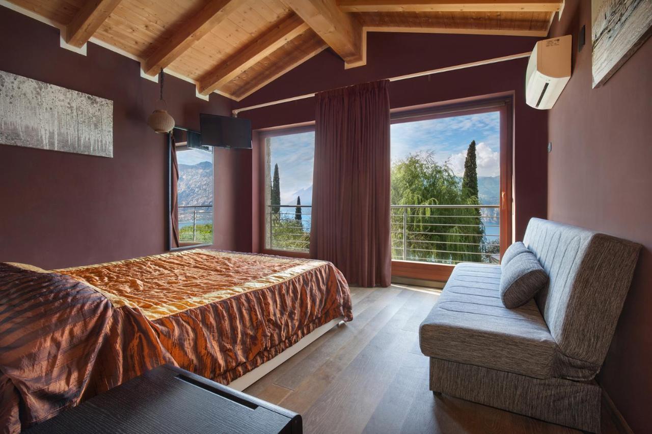 Villa Cipressi - Luxuri Lounge - Malcesine Exterior photo