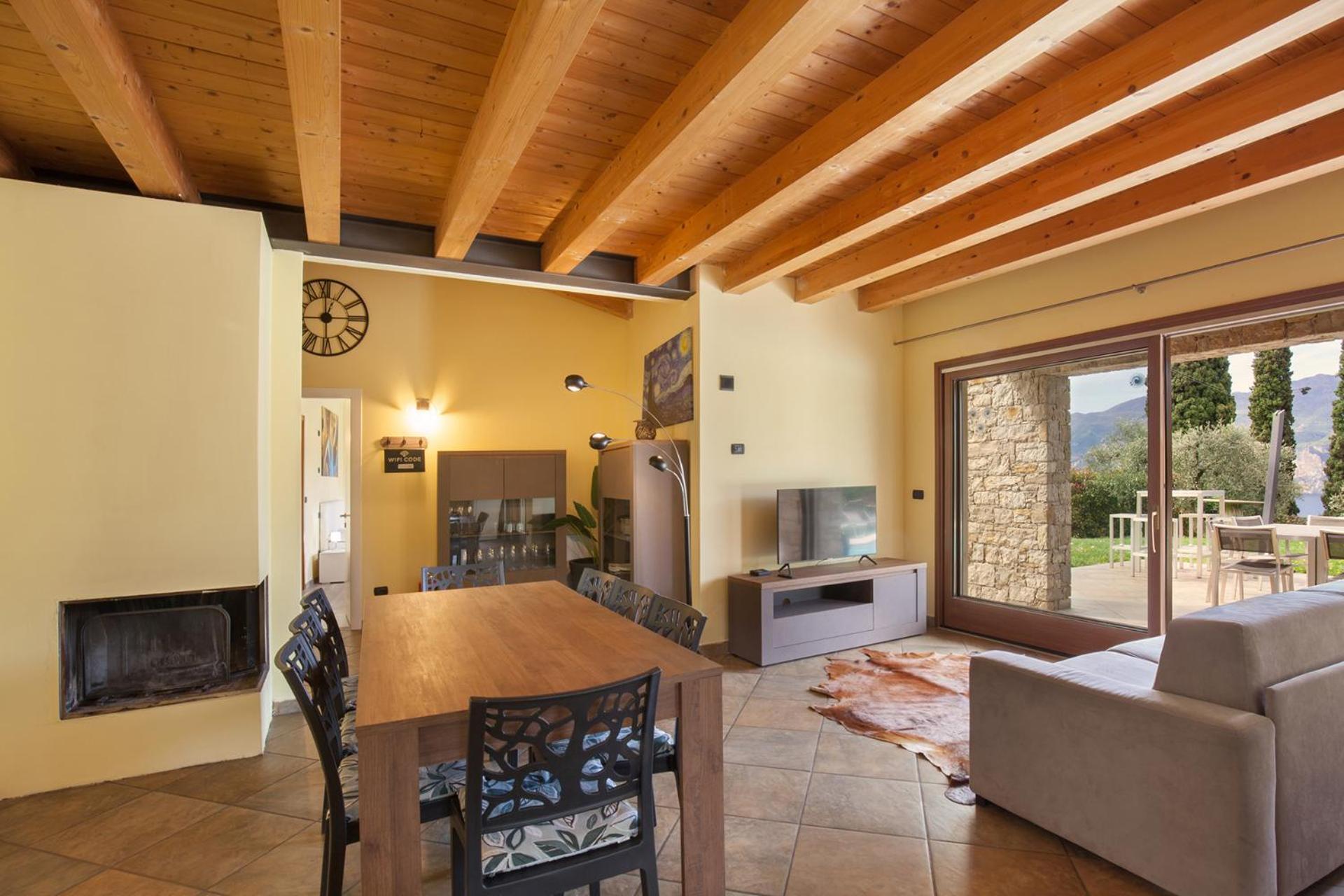 Villa Cipressi - Luxuri Lounge - Malcesine Exterior photo